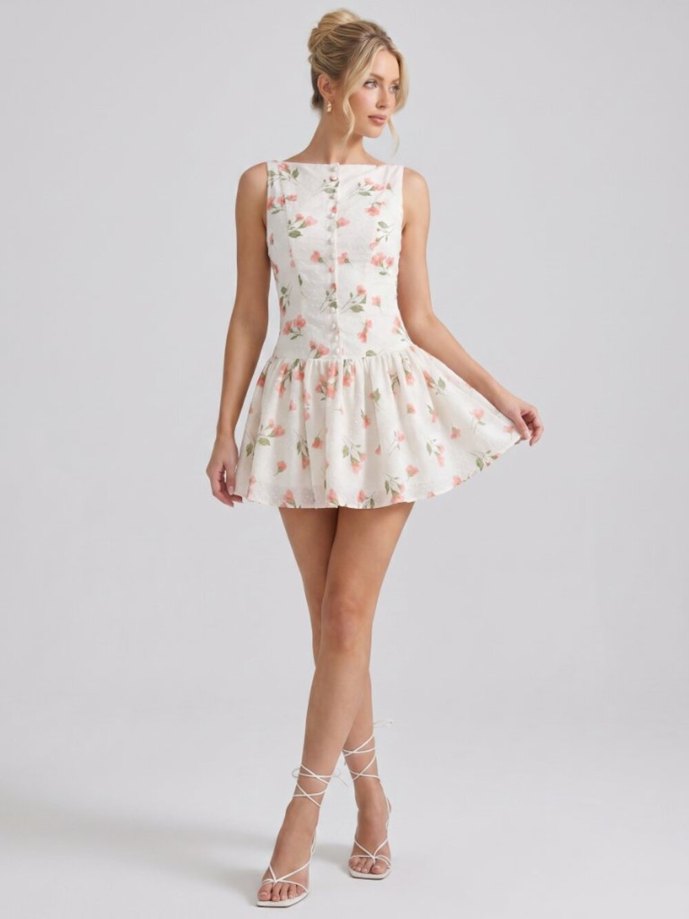 Women’s Floral Embroidered Sleeveless Mini Dress Cottagecore Spring Dress - Picture 4 of 6